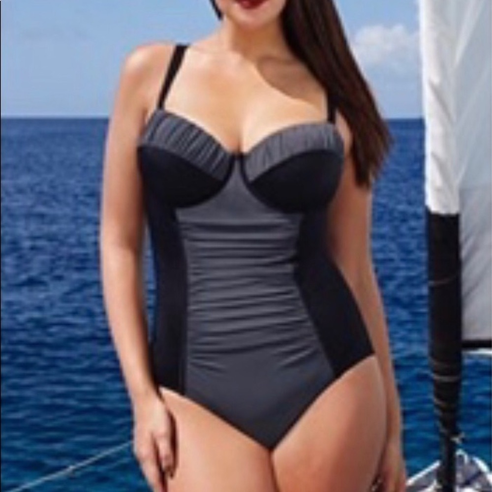NWT Swimsuits for all black/grey size 16 sexy adjustable flattering rouched